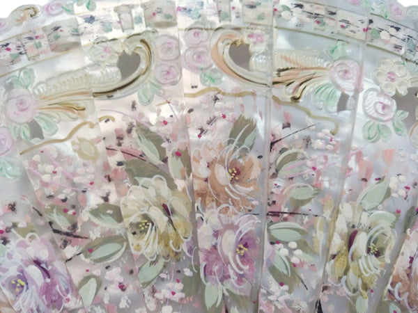 Spectacular Hand Fan